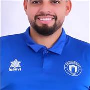 Coach Deportivo con más de 10 años de experiencia. 
Ofrece acompañamiento a deportistas, presencial o remoto.